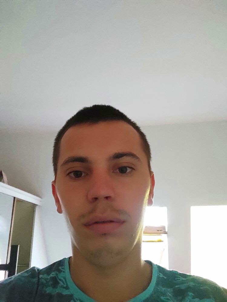 23260886  Ivan, 28 ,    Tychy