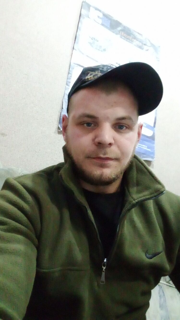  40878876  , 25 ,    