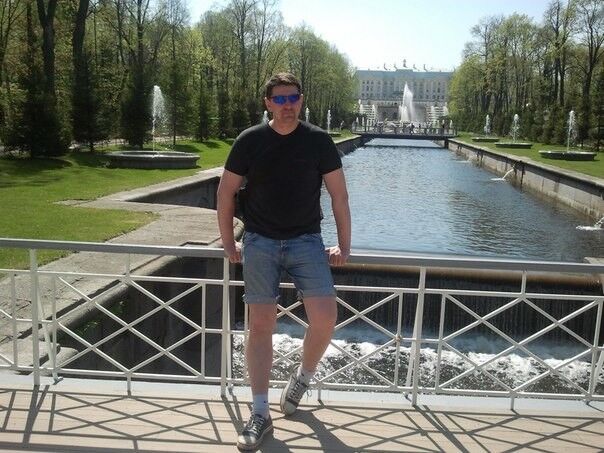  18523456  Aleksey, 46 ,    