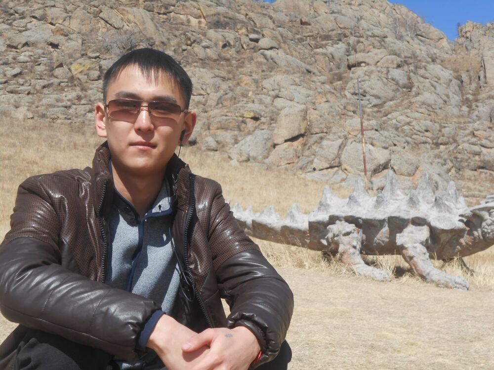  53762166  Sayan, 28 ,    -