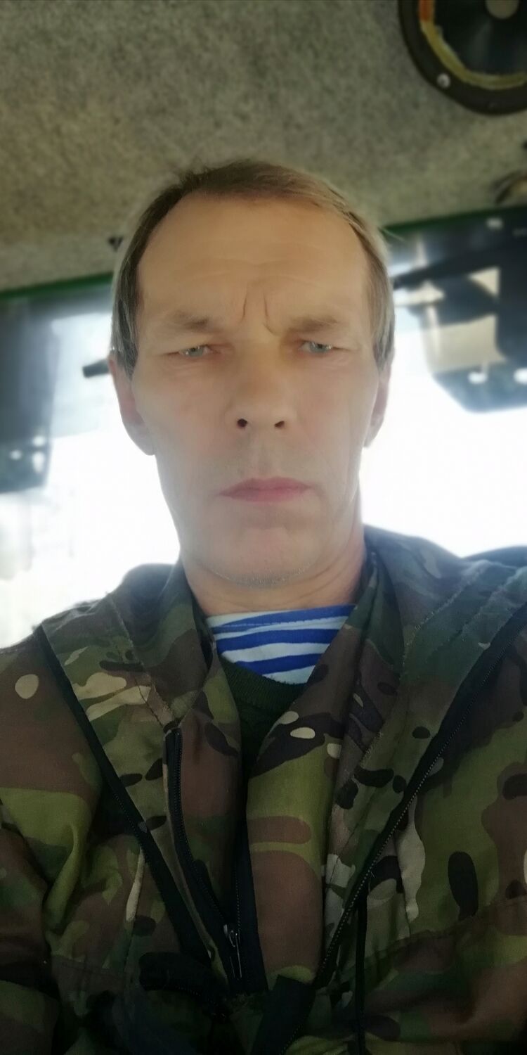  44288776  , 57 ,    