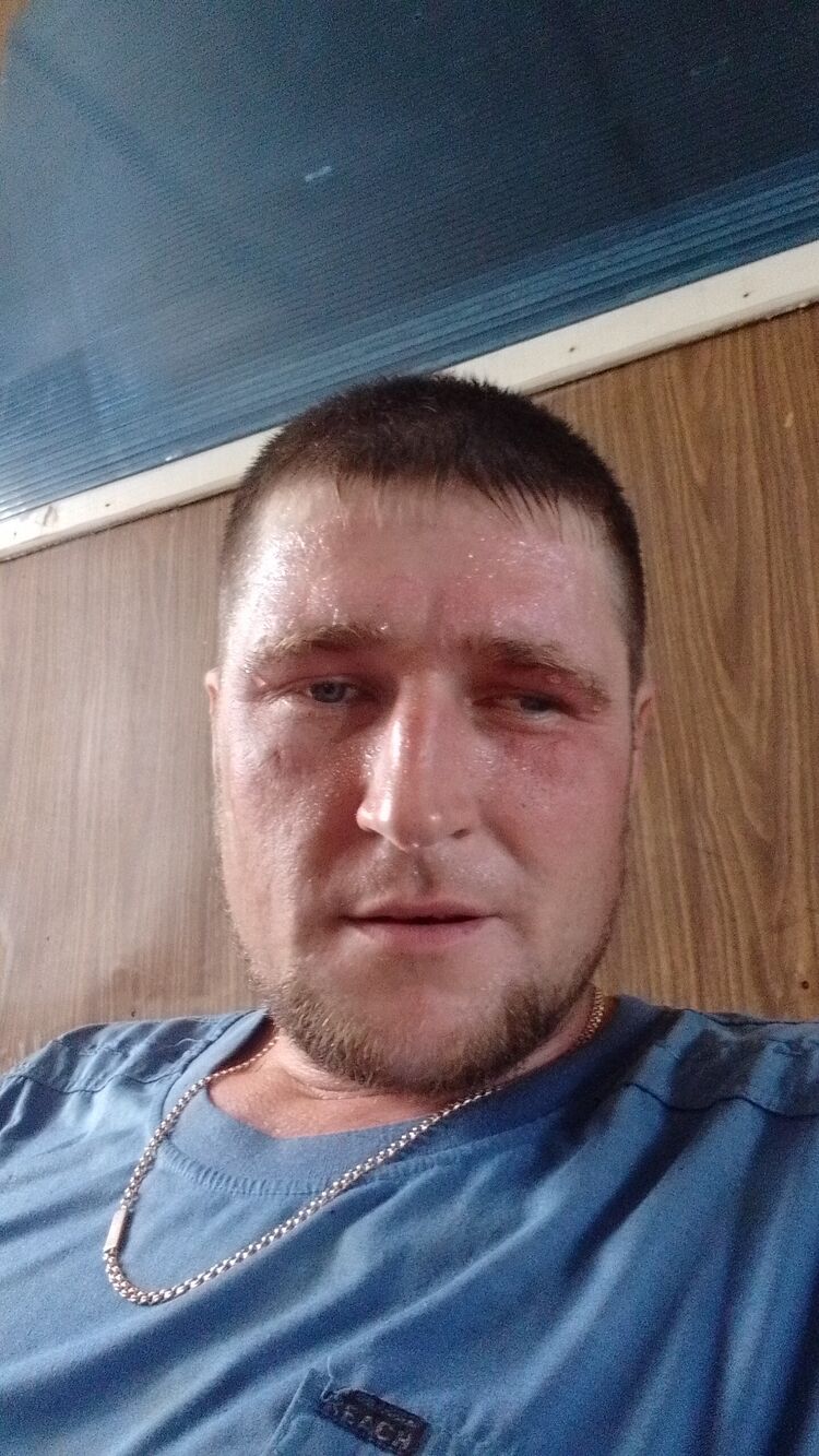  36520956  , 37 ,    