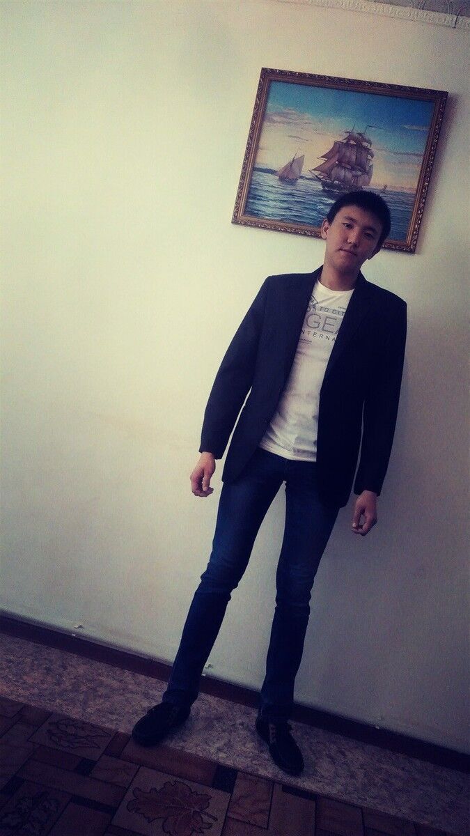  ,   Daniyar, 30 ,     , c 
