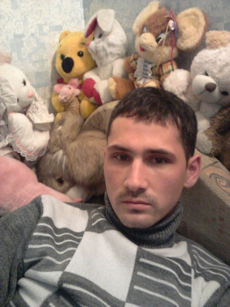  ,   Farik, 38 ,   ,   , c 