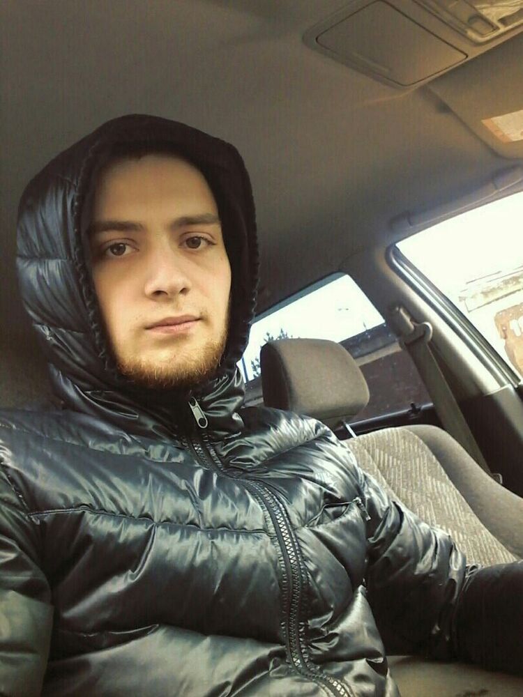  ,   Black Akula, 28 ,   ,   , c 