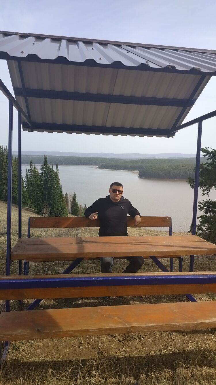  42923836  Artem, 31 ,    