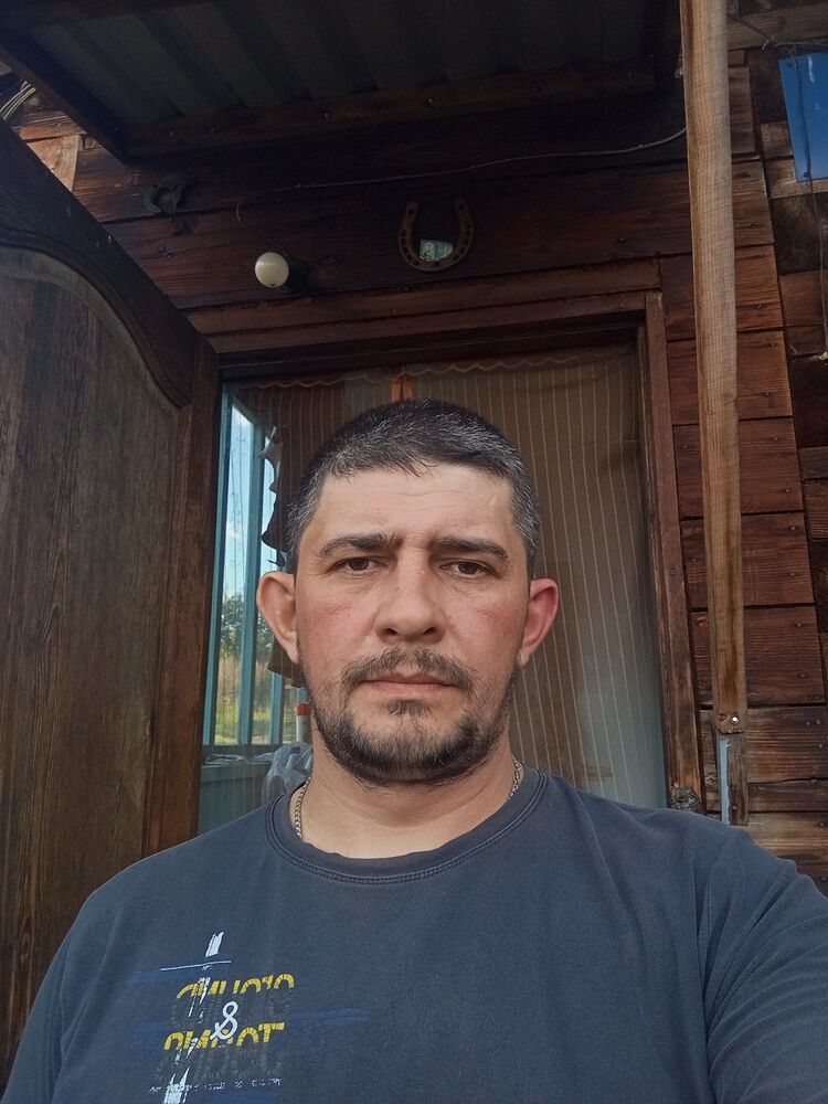  46132656  , 39 ,    