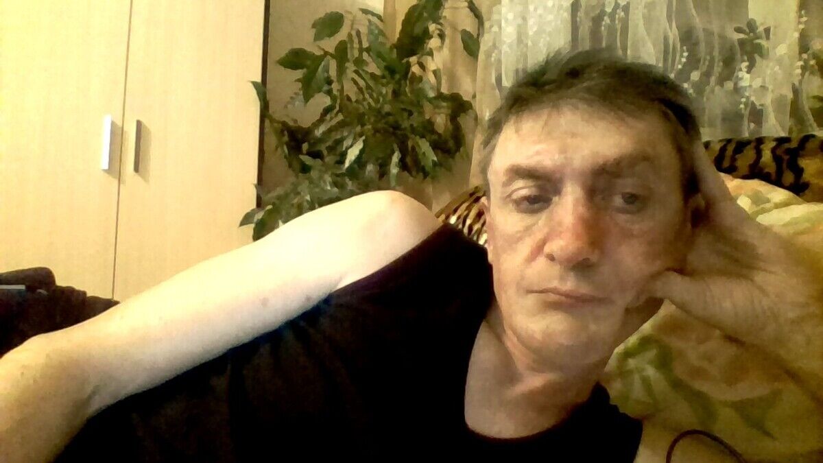  20413956  , 49 ,    