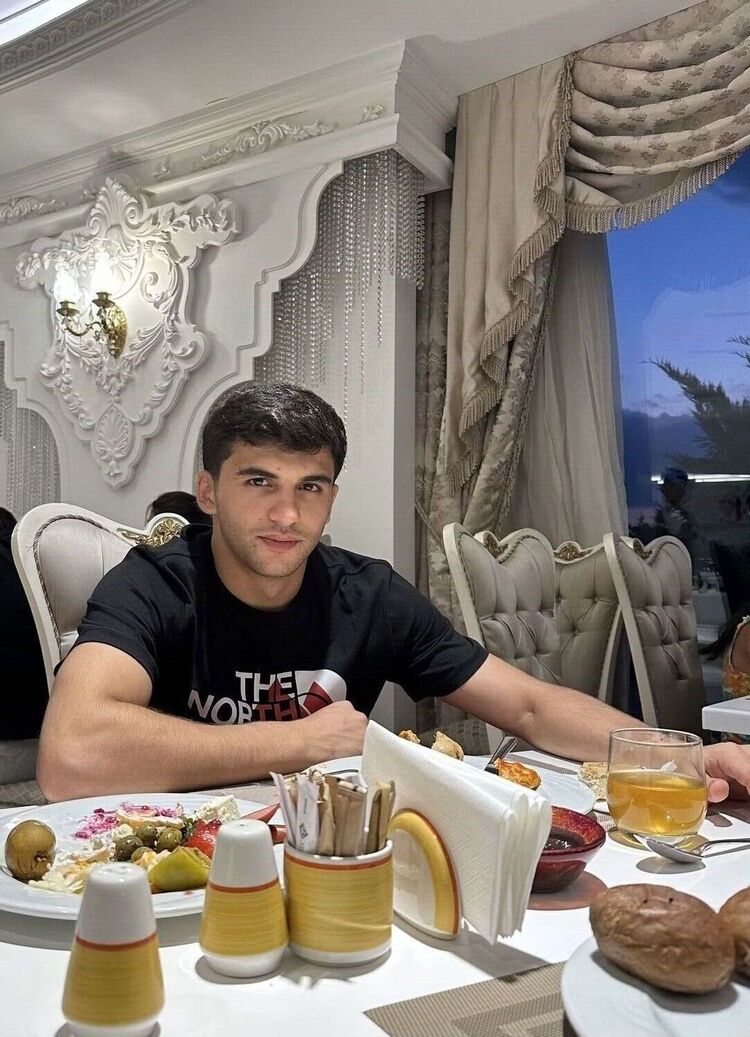 ���� 37642956 ����� Fuad, 24 ����, ���� ���������� � ����