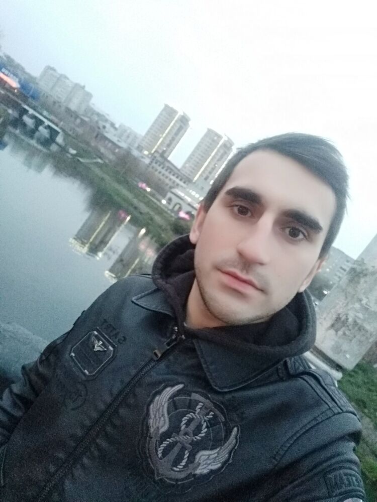  ,   Lion, 30 ,   ,   