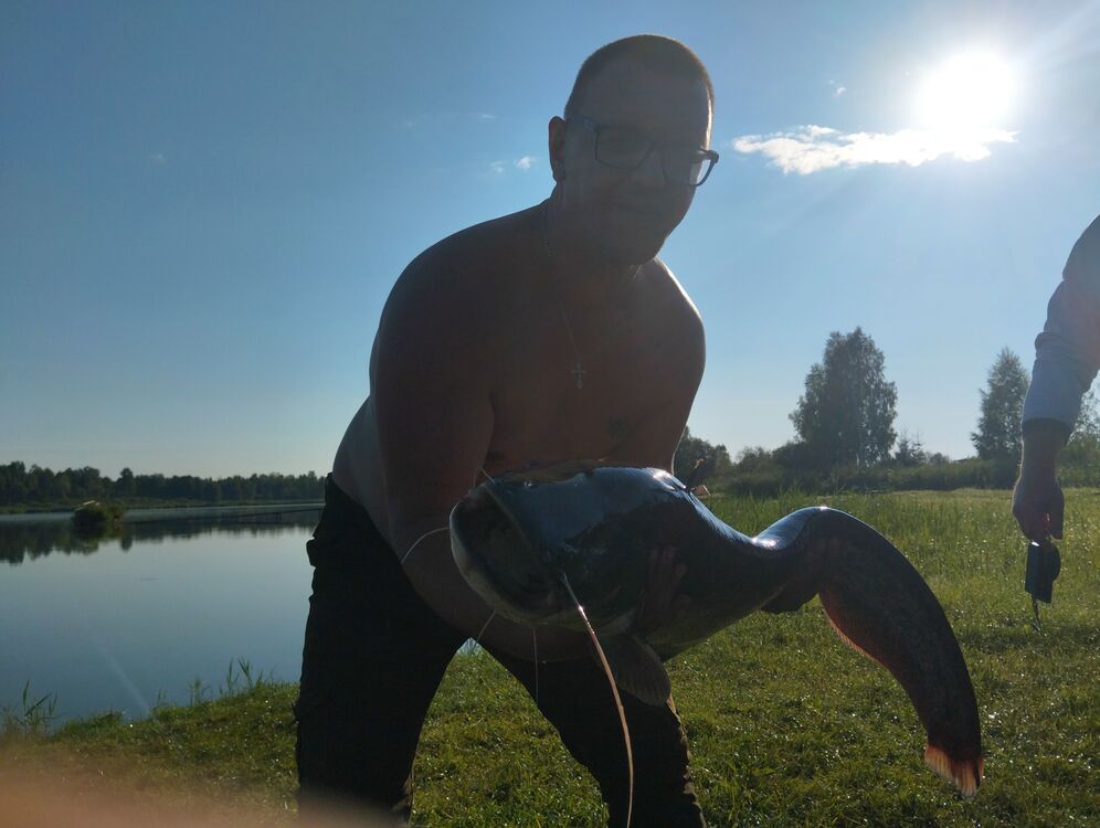  45678646  Sergey, 44 ,    