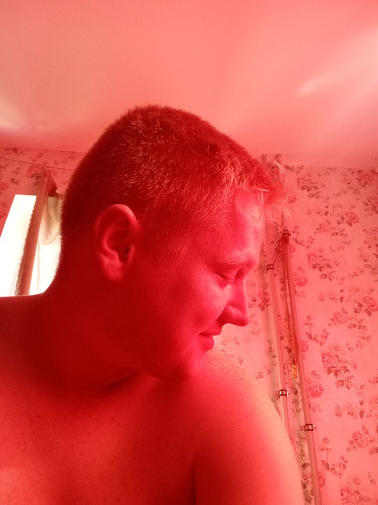  ,   Denis, 25 ,   c 