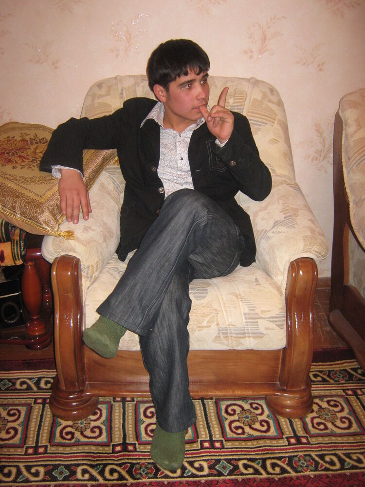 ���� 4166826 ������� AKMAL, 33 ����, ���� ���������� � ��������