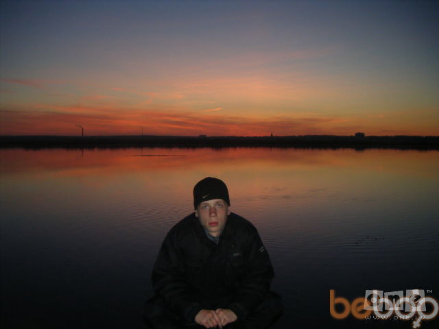  1332186  Serjoga, 36 ,    
