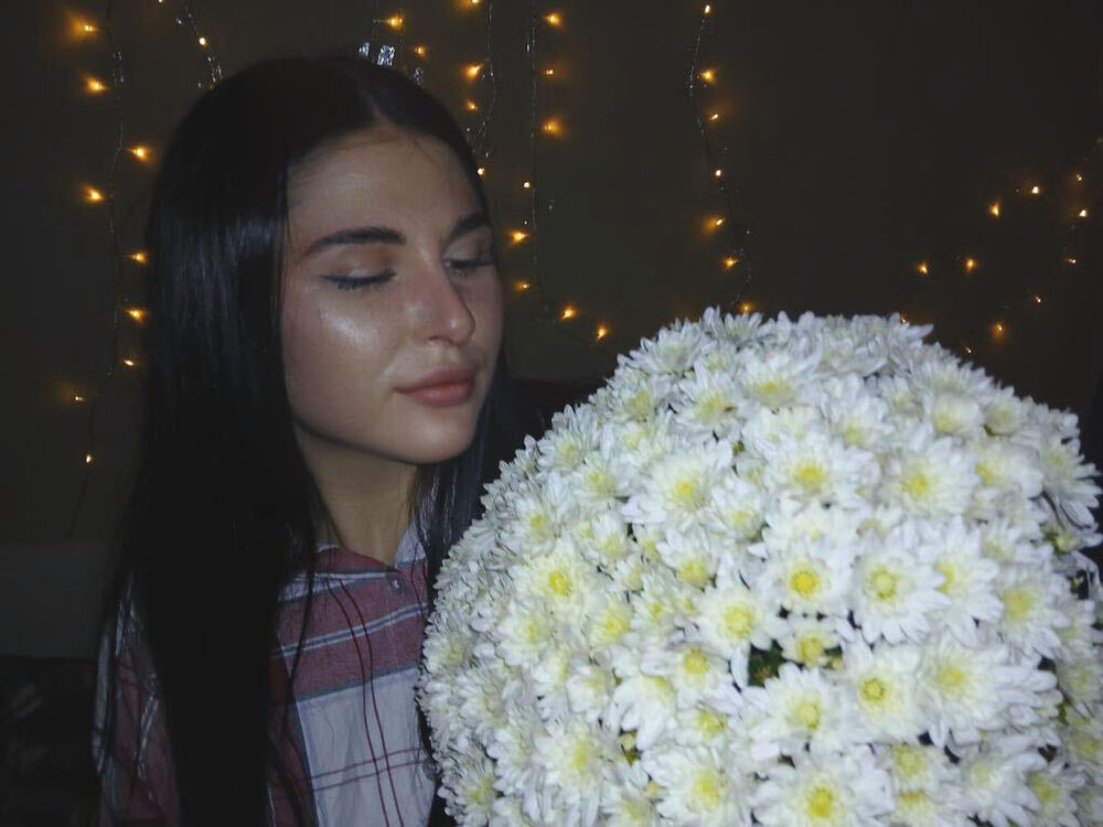  Kolinany,   , 21 ,   ,   