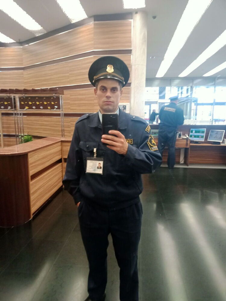  29687616  , 32 ,    