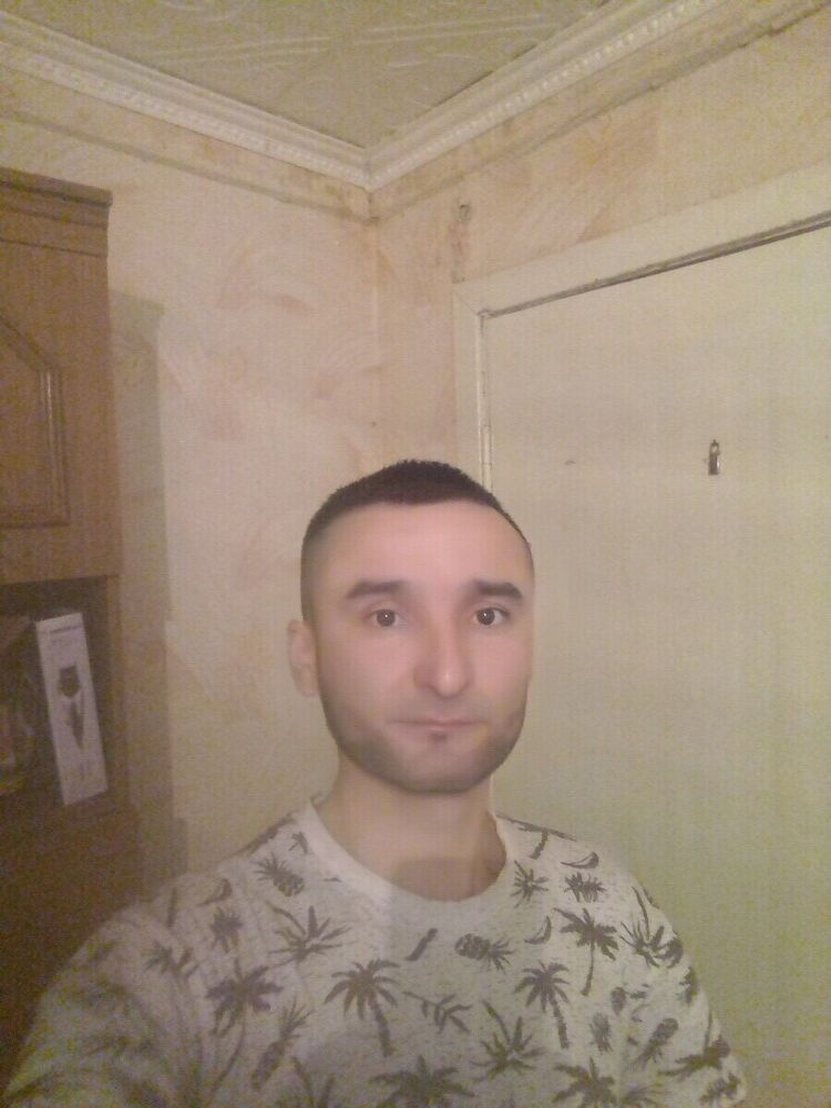  20104786  , 35 ,    