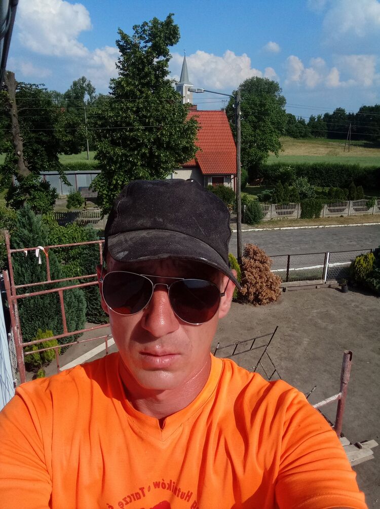  ,   Andr, 35 ,   ,   