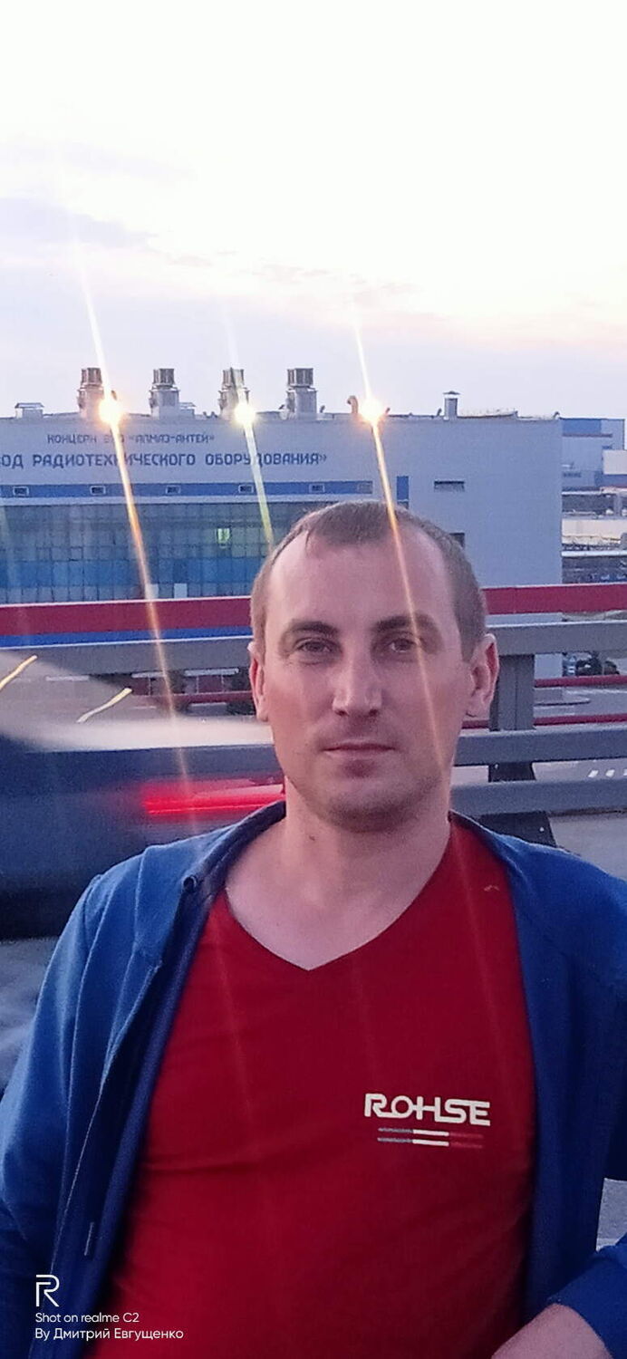 36710156  Dmitry, 41 ,    