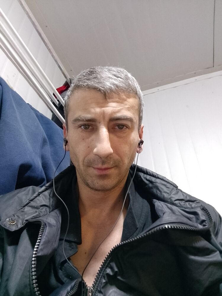  47247516  Roma, 44 ,    