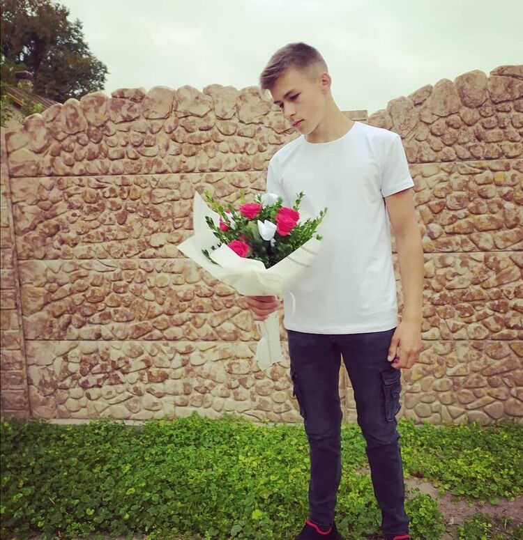  21087736  , 23 ,    