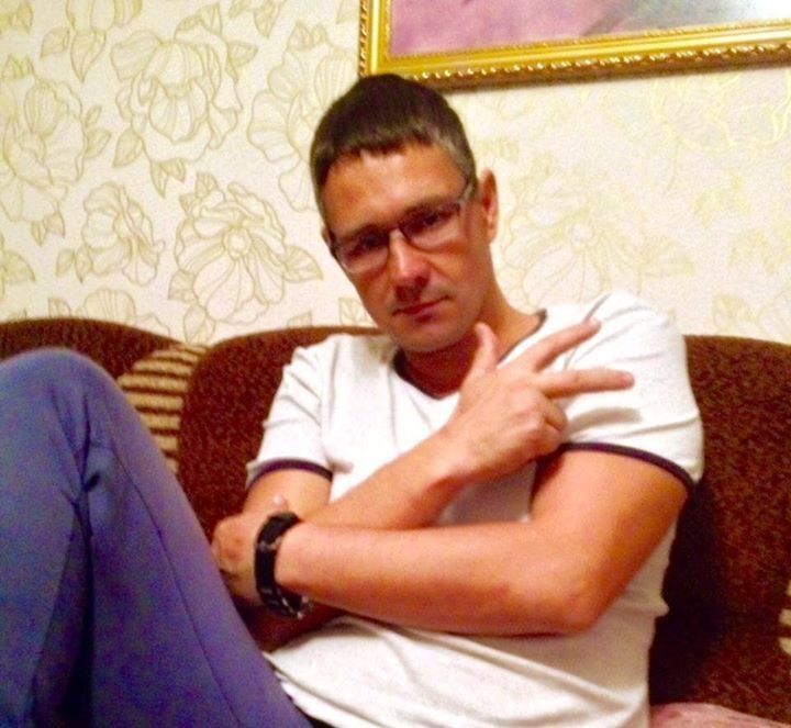  ,   Max, 43 ,   