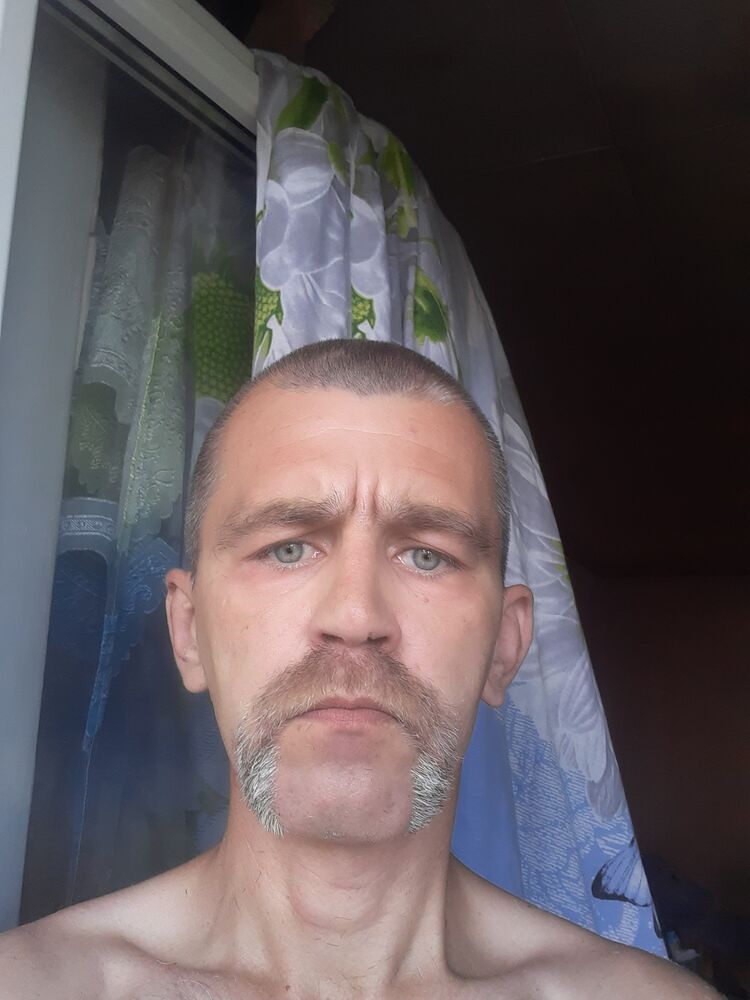  28267056  Den, 42 ,     