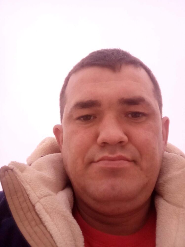  12326606  Nikolai, 45 ,    