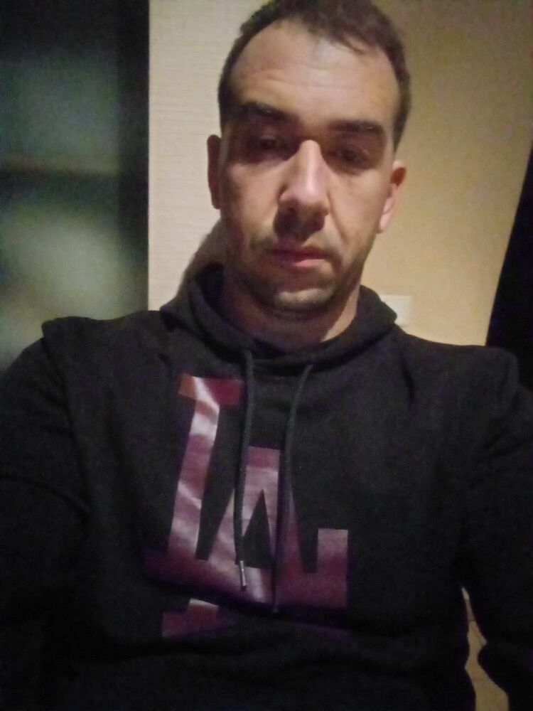  31613686  , 35 ,    