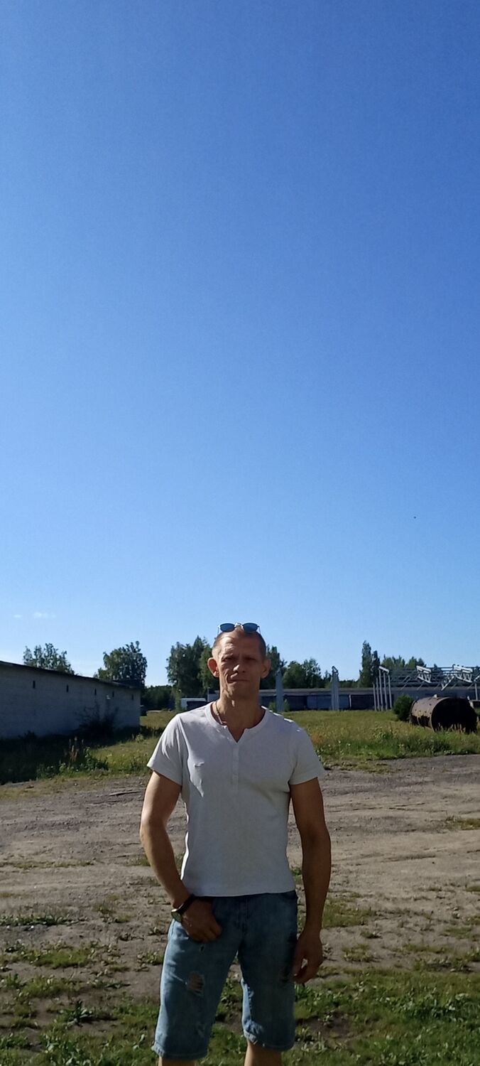  ,   TARAS, 52 ,   ,   , c 