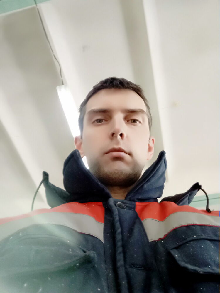  22203896  , 41 ,    