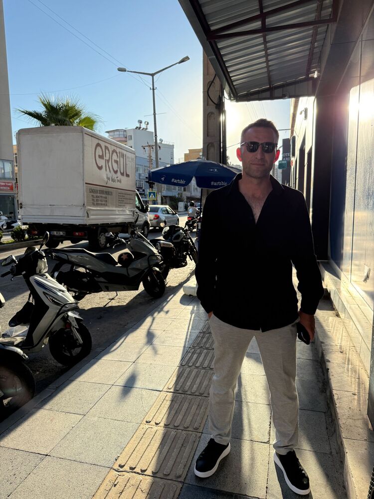  53974976  Ahmet, 34 ,    Alanya