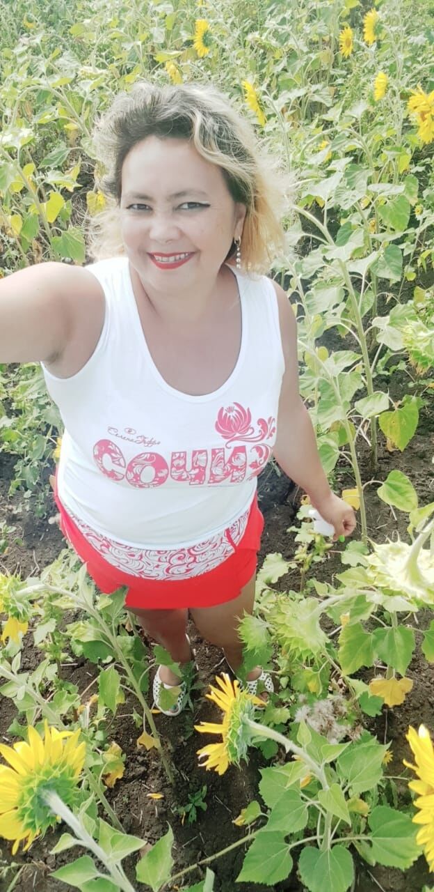  52915076  Vika, 45 ,    