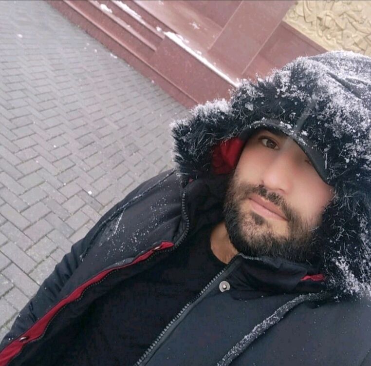  43525466  Resad, 28 ,    