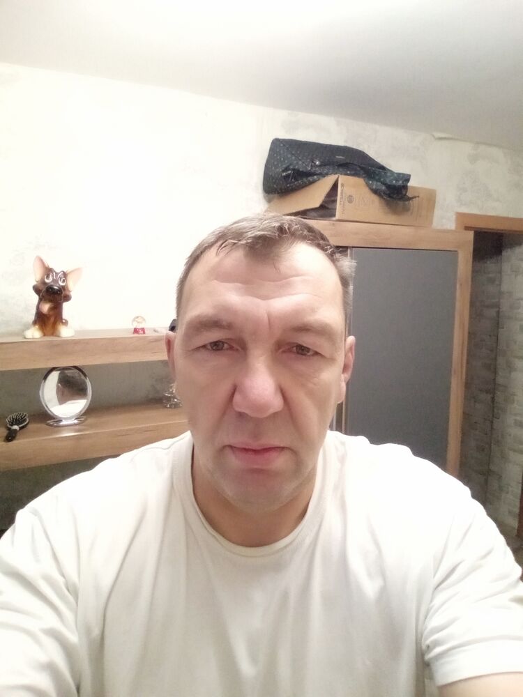  32235066  , 54 ,    