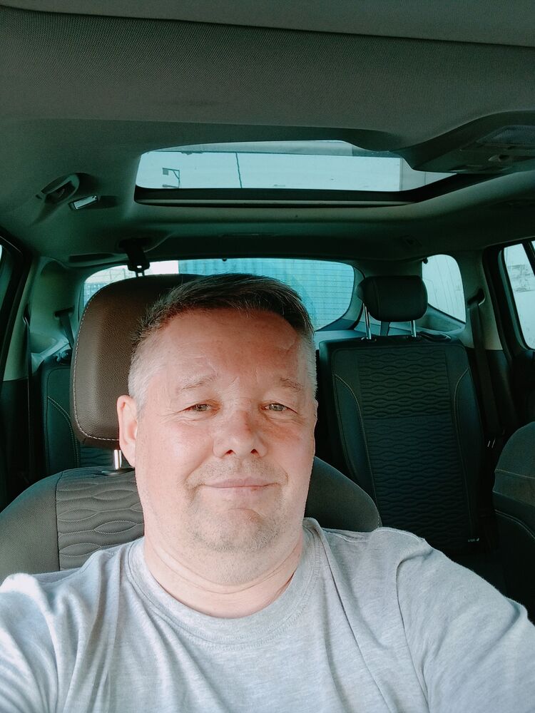  51660126  , 47 ,    