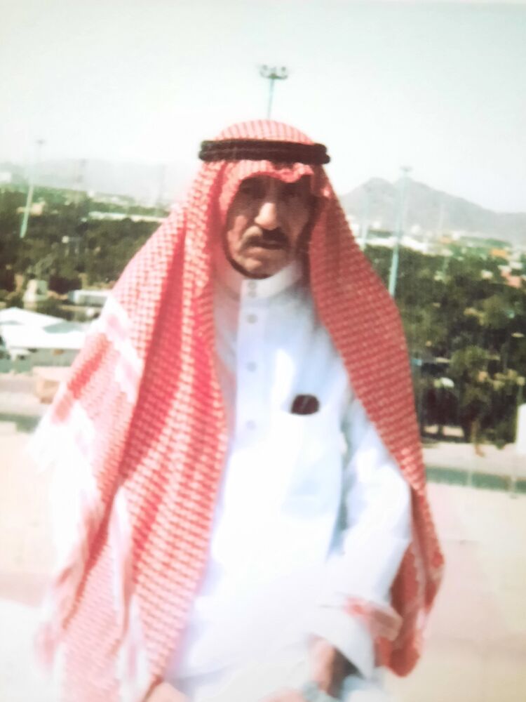  25028866  , 74 ,    