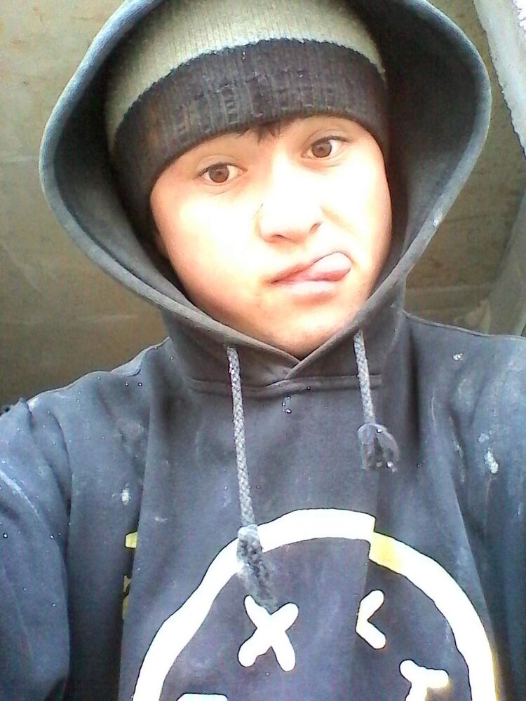  22683316  , 27 ,    -