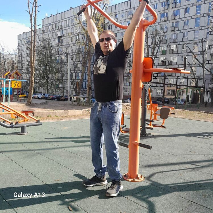  43436846  , 47 ,    