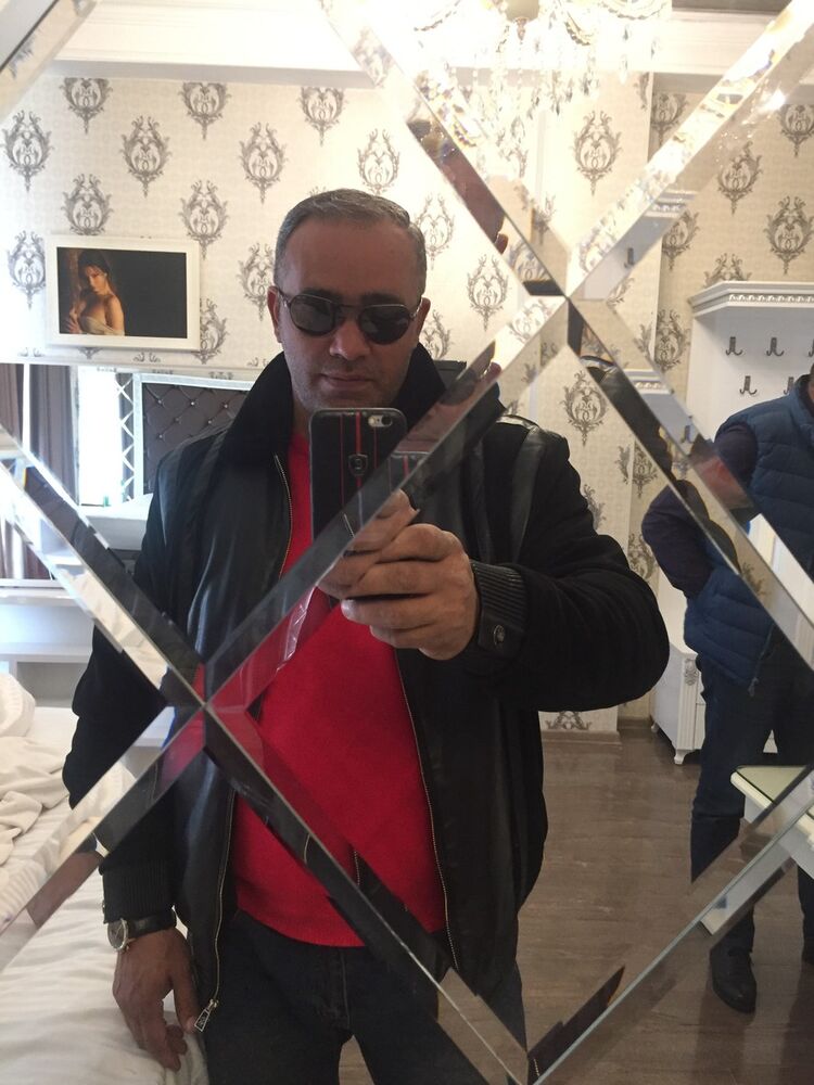  ,   Samir, 48 ,   ,   , c 