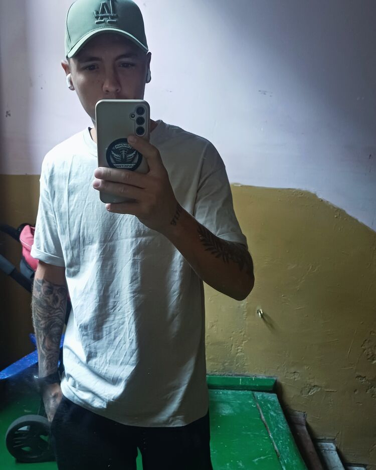  46229736  , 22 ,    