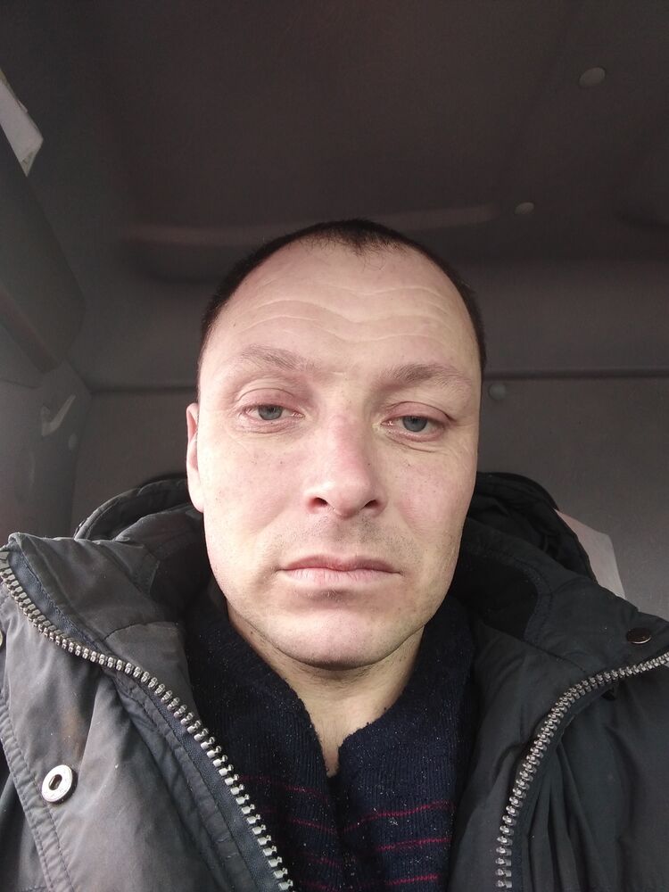 33586866  , 44 ,    