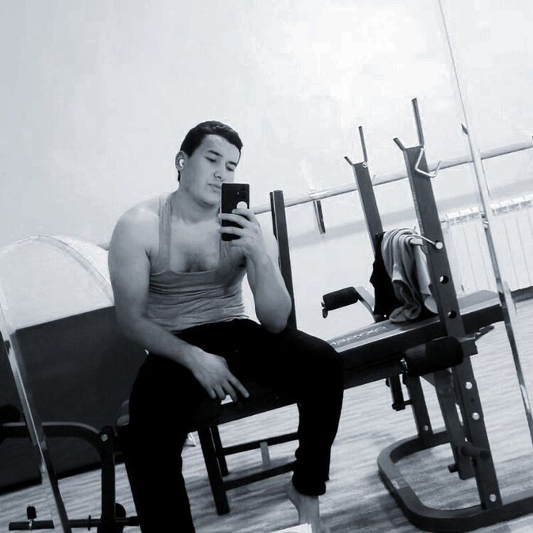 51265276  Qodir, 24 ,    