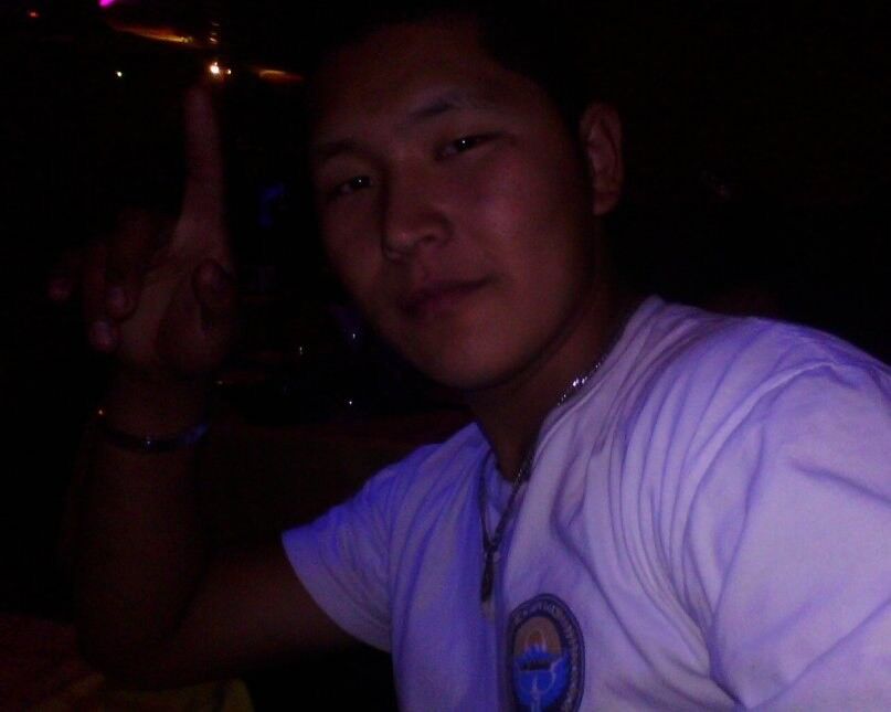 ,   Aibek, 33 ,   ,   , c 