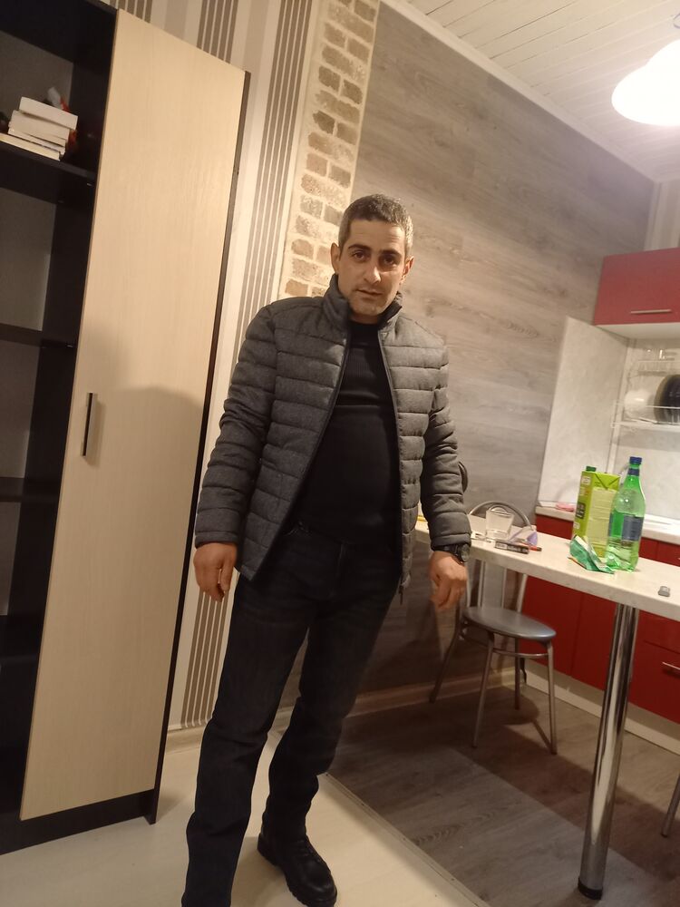  32418476  , 39 ,    
