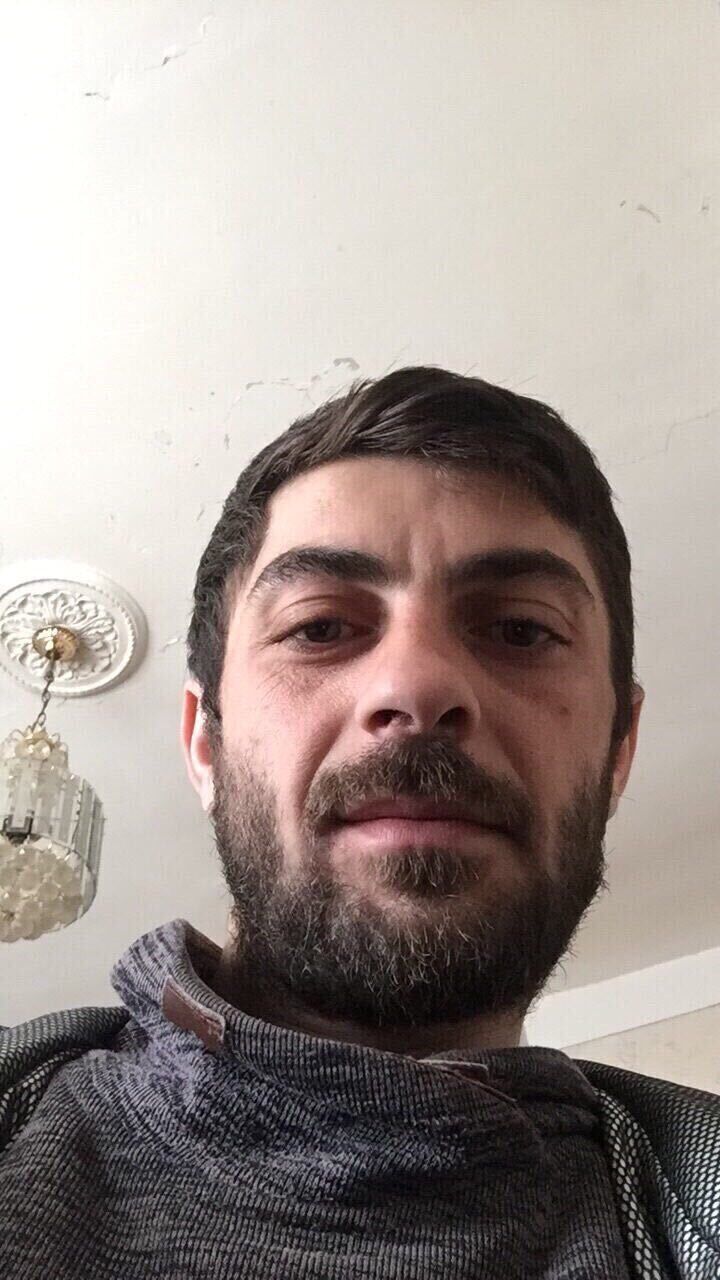  34115766  Zaza, 33 ,    