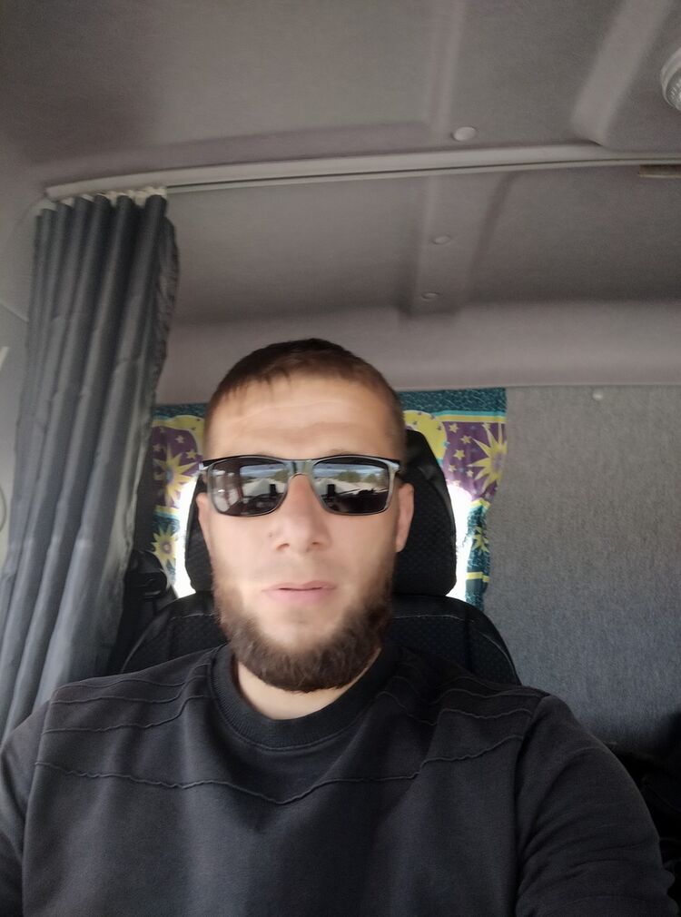  17850686  , 39 ,    