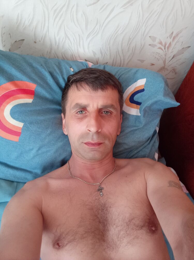  35973276  , 49 ,    