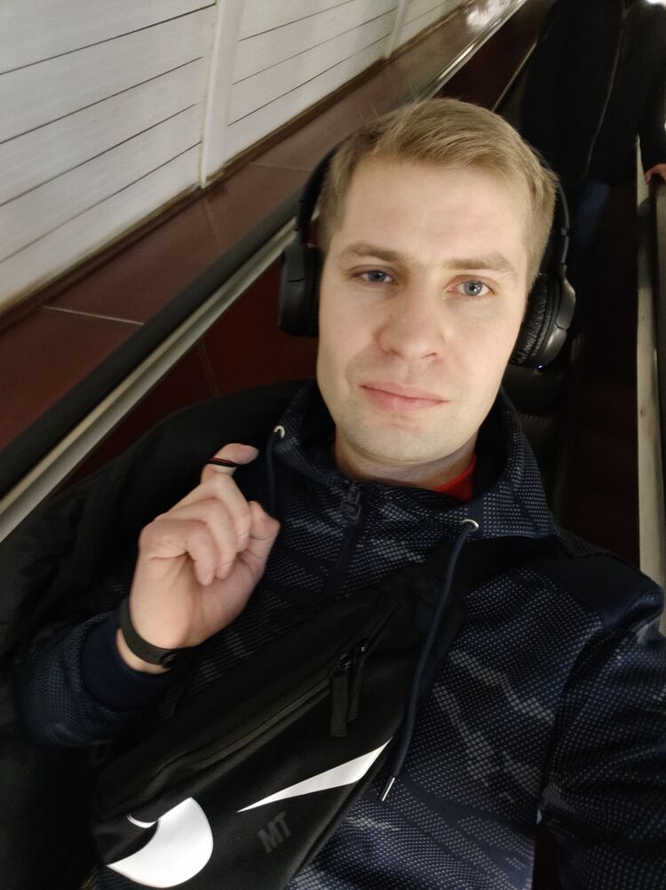  ,   Aleks, 35 ,   ,   