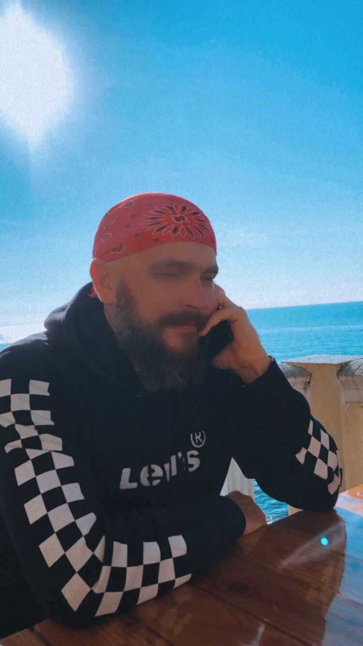  37259076  , 39 ,    